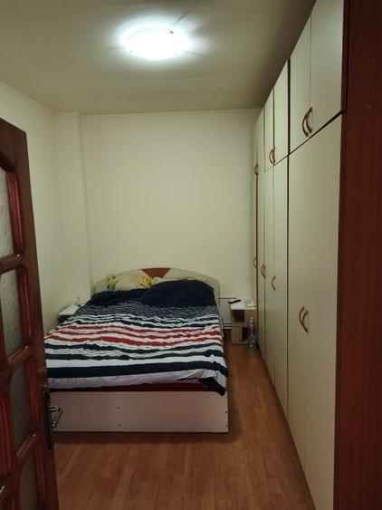 Casă individuală cu 3 camere cu Canalizare în Tomis II
