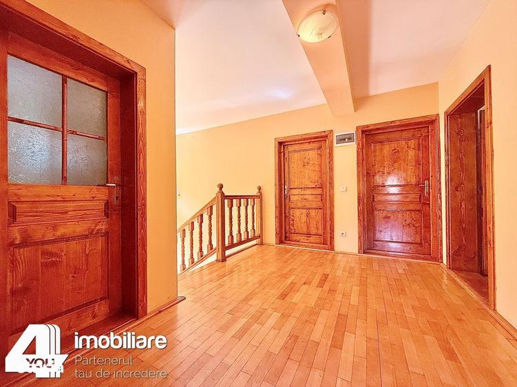 Casă cu 4 camere cu Teren 1180 Mp în Moneasa