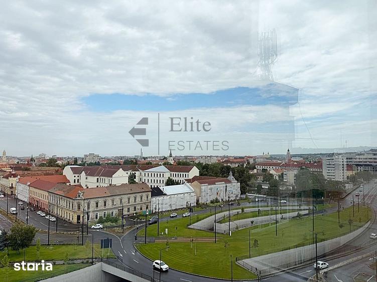 Apartament cu 4 camere decomandat în Ultracentral