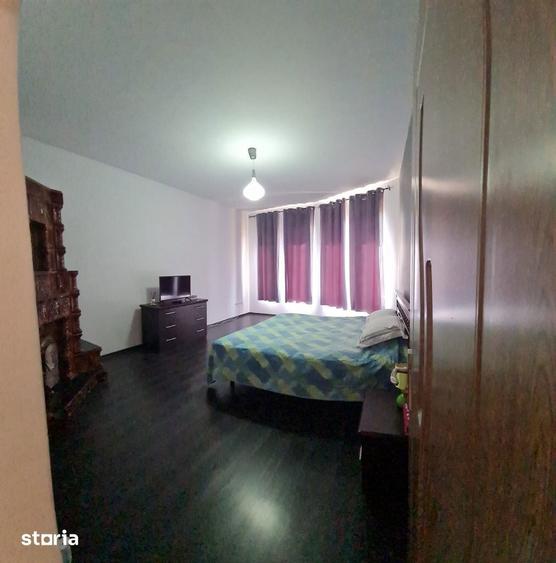 Casă cu 7 camere cu Canalizare în Cosmești