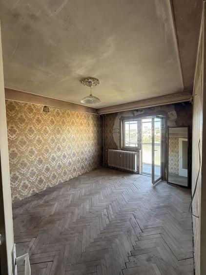 Apartament cu 2 camere decomandat în Centru Civic