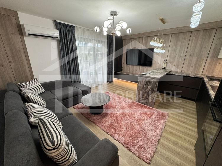 Apartament cu 3 camere semidecomandat în Tudor