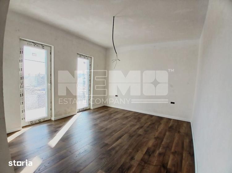 Casă cu 4 camere cu Teren 400 Mp în Moara