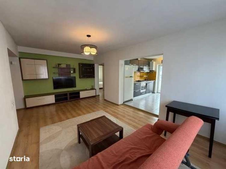 Apartament cu 3 camere, mobilat în Valea Aurie