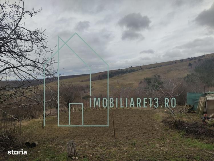 Casă cu 2 camere cu Teren 1789 Mp în Central