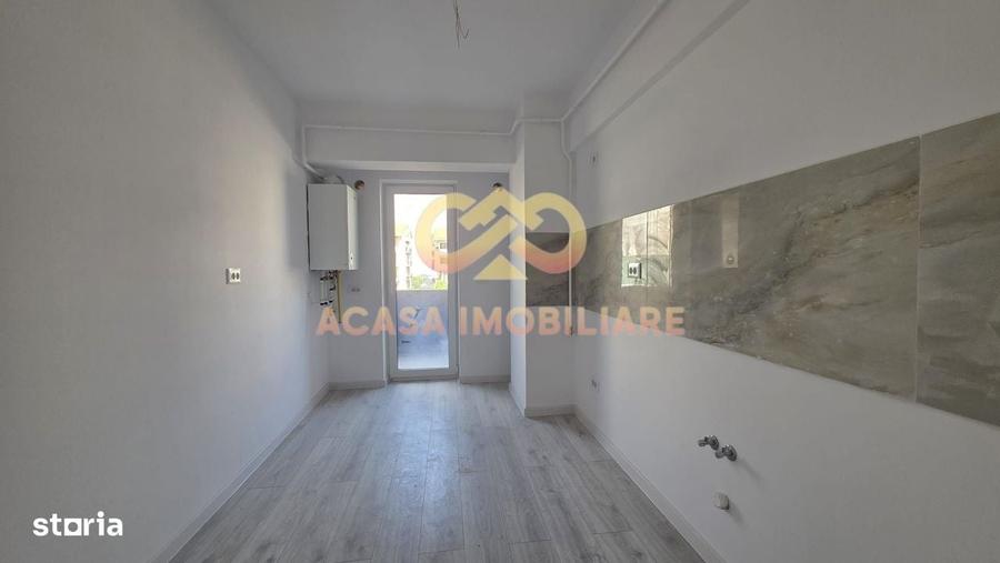 Apartament cu 7 camere decomandat în Galata
