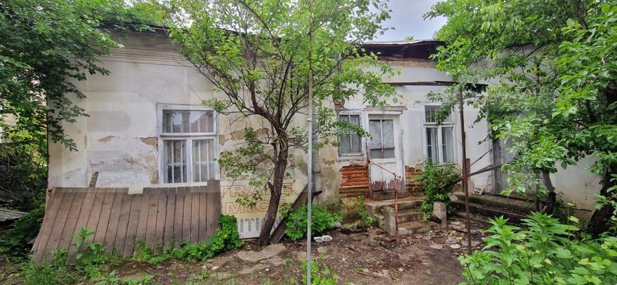 Casă individuală cu 4 camere cu Canalizare în Gării