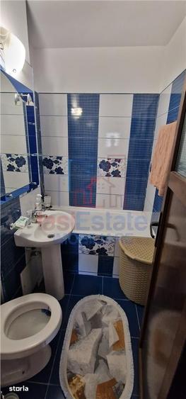 Apartament cu 3 camere decomandat în Mircea cel Bătrân