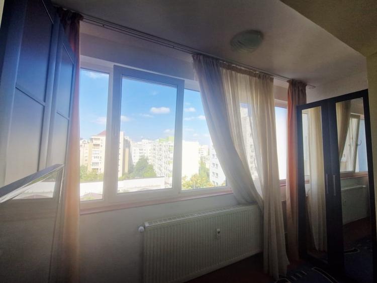 Apartament cu 3 camere decomandat, mobilat în Obor