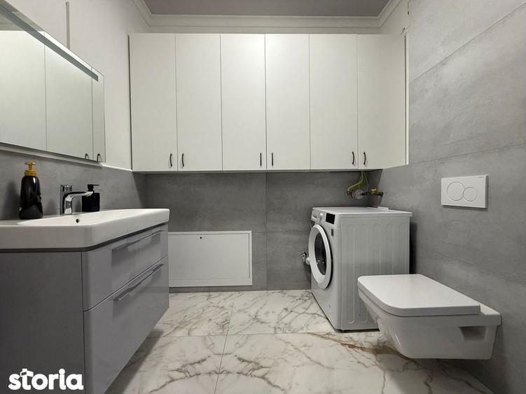 Casă cu 4 camere cu Canalizare în Făget