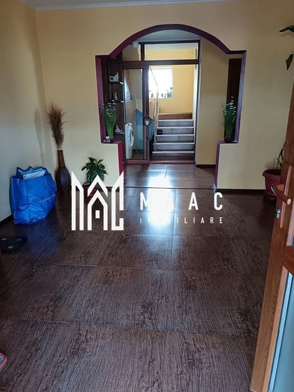 Casă individuală cu 4 camere cu Canalizare în Jiblea Nouă