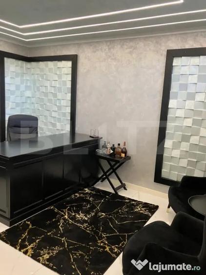 Casă cu 7 camere cu Teren 1440 Mp în Uriu