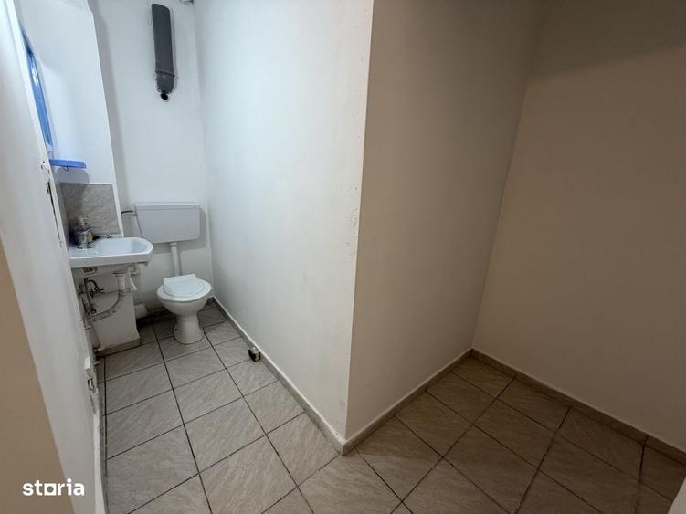 Spațiu comercial, de 30 mp, în Mioveni