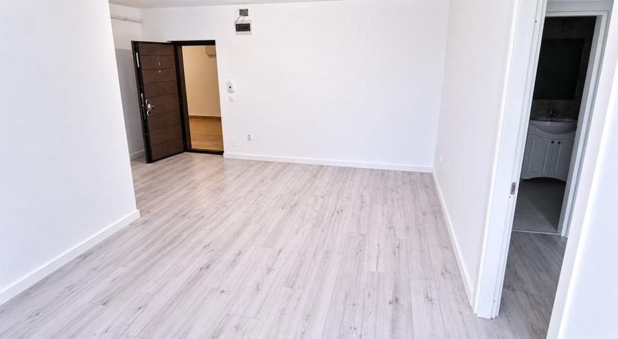 Apartament cu 2 camere decomandat în Exterior Est