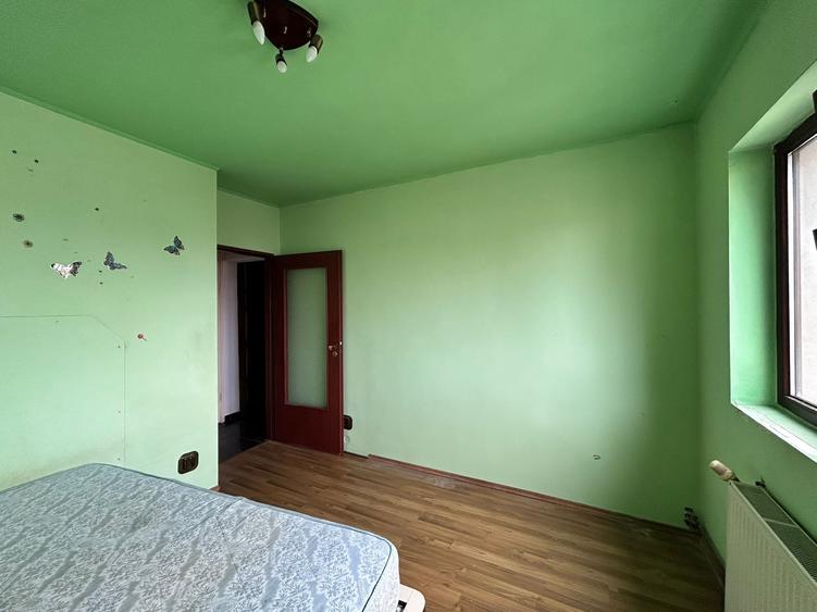 Apartament cu 2 camere decomandat, mobilat în Vest