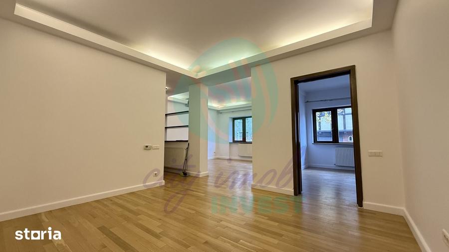 Apartament cu 3 camere în Primăverii