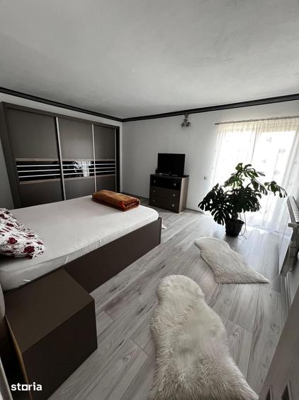 Casă cu 4 camere cu Teren 250 Mp în Nord