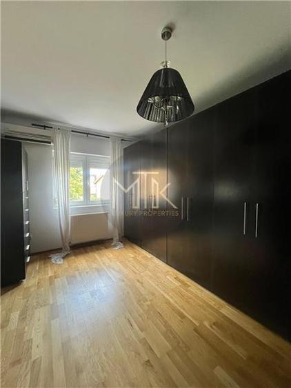 Duplex cu 4 camere cu Canalizare în Pipera