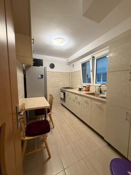 Apartament cu 2 camere decomandat, mobilat în Drumul Taberei