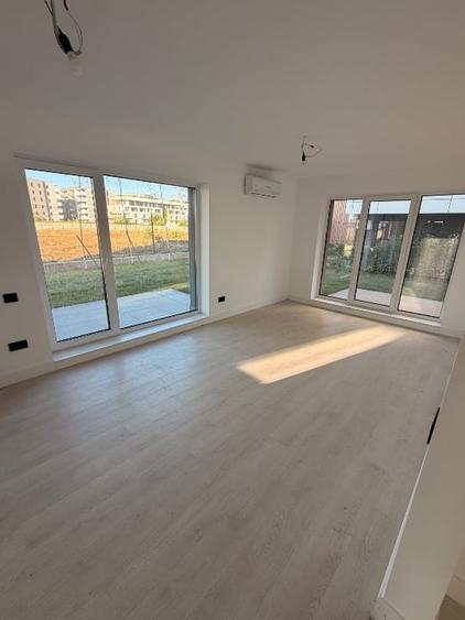 Apartament cu 4 camere decomandat în Theodor Pallady