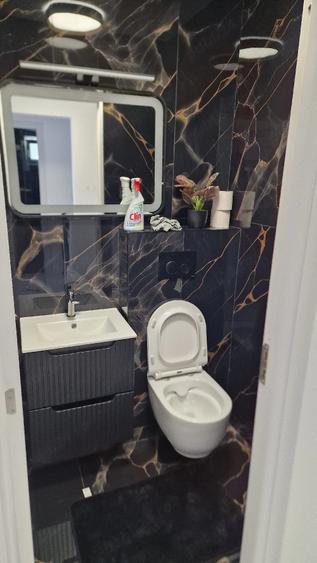 Apartament cu 3 camere decomandat în Dacia