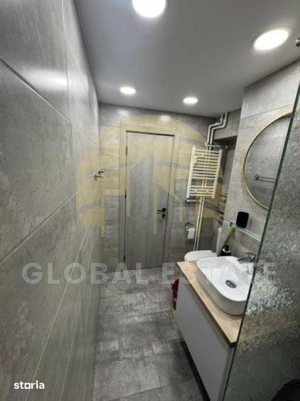 Apartament cu 2 camere decomandat în Centrul Civic