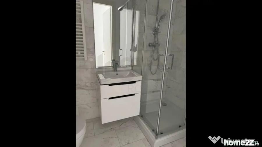 Apartament cu 4 camere decomandat în Domenii