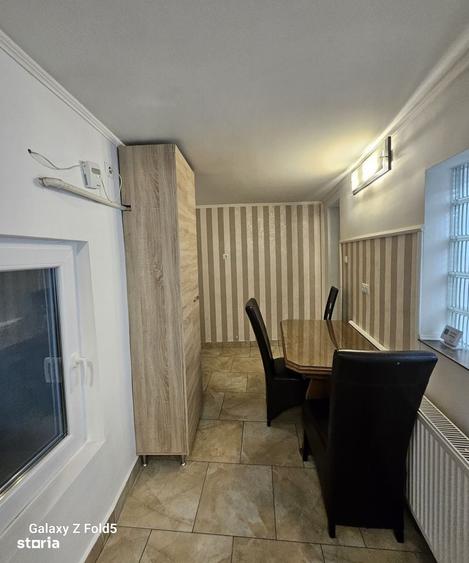 Casă cu 3 camere în Central