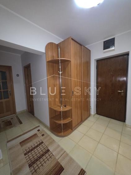 Apartament cu 3 camere decomandat, mobilat în Gara