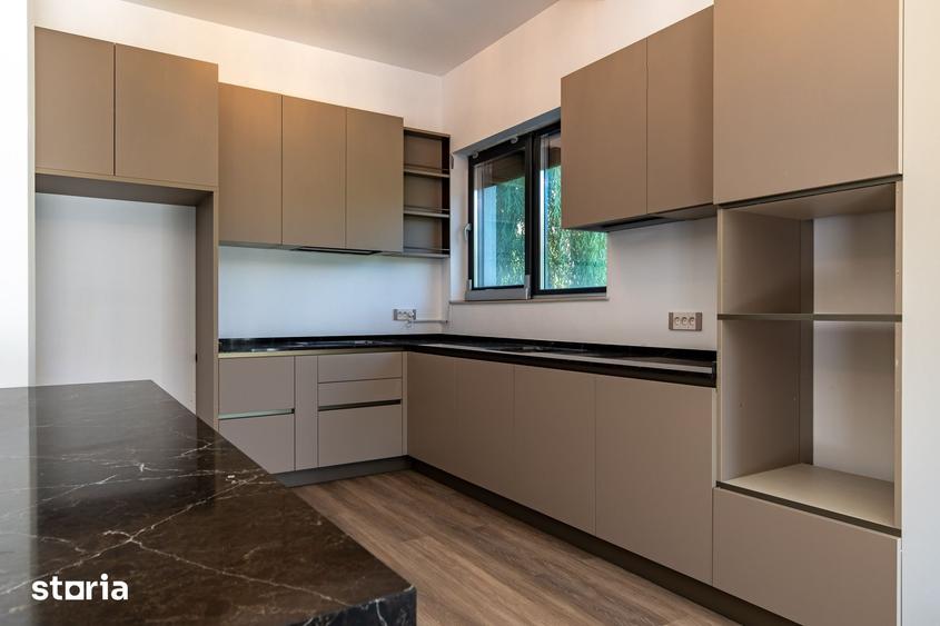 Casă cu 3 camere cu Teren 475 Mp în Corbeanca