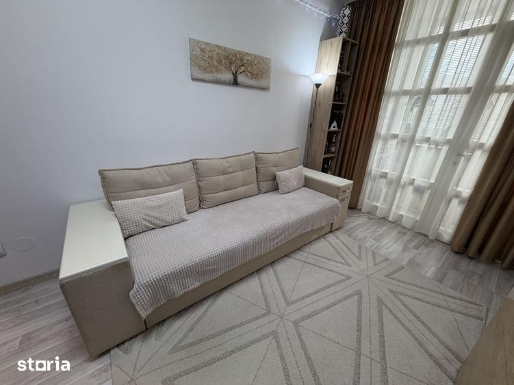 Apartament cu 2 camere în Podu Roș
