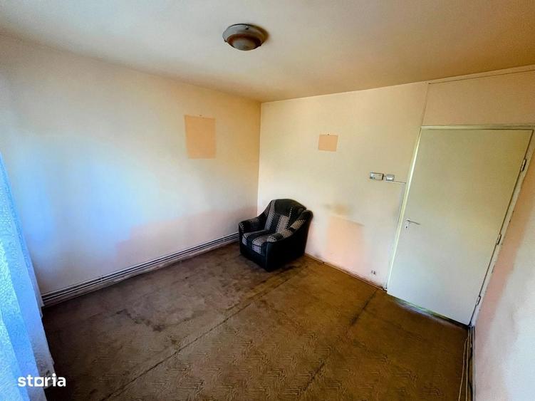 Apartament cu 2 camere decomandat în Vasile Aaron