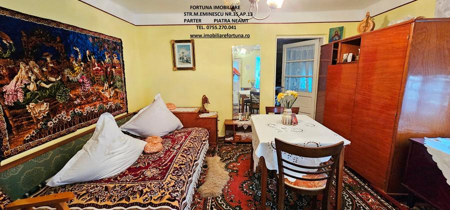 Casă cu 4 camere cu Teren 3630 Mp în Central