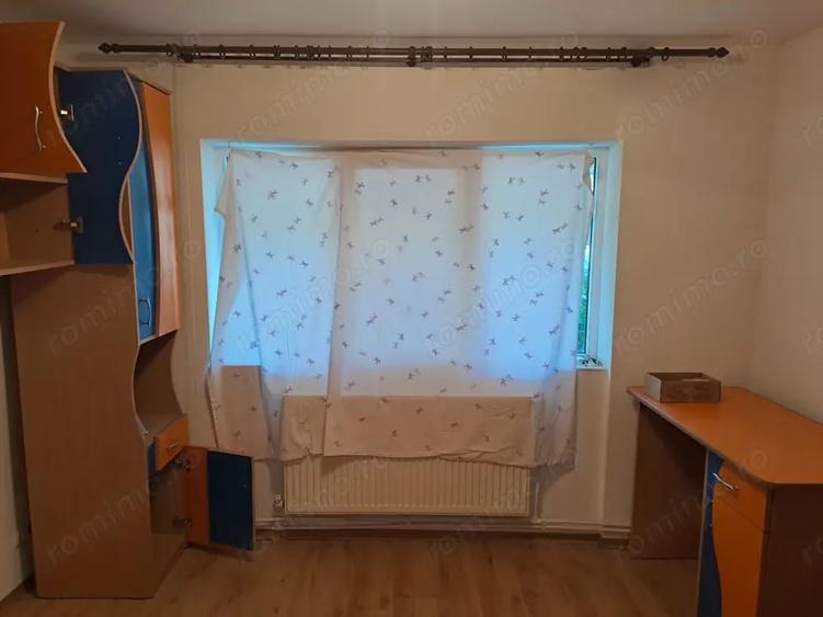 Apartament cu 2 camere decomandat în Bârlad