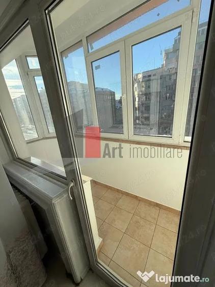 Apartament cu 2 camere semidecomandat în Moșilor