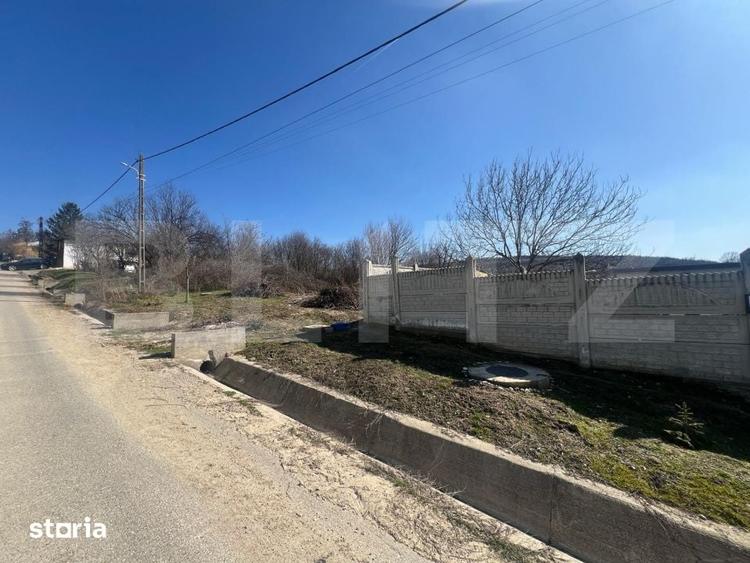 Teren de 717 mp, în Șimnicu de Sus