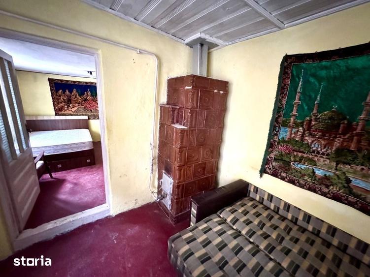 Casă cu 2 camere cu Teren 160 Mp în Central