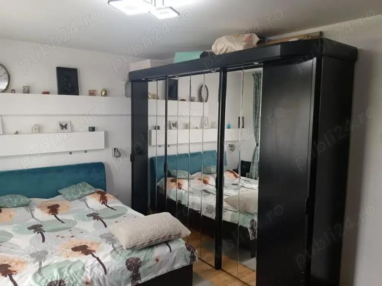 Apartament cu 4 camere decomandat în Ultracentral