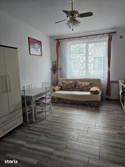 Apartament cu 3 camere, mobilat în Șelimbăr