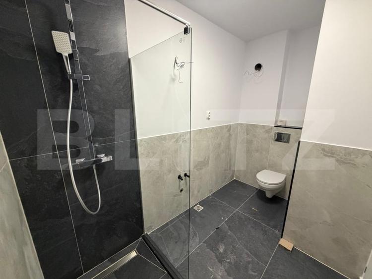 Apartament cu 2 camere semidecomandat în Florești