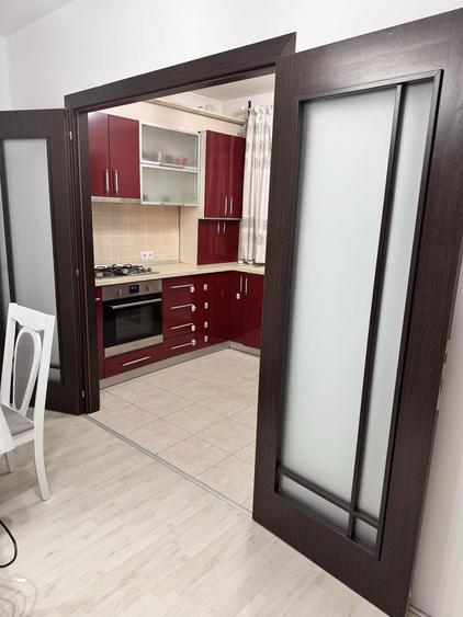 Casă cu 4 camere cu Teren 250 Mp în Tamași