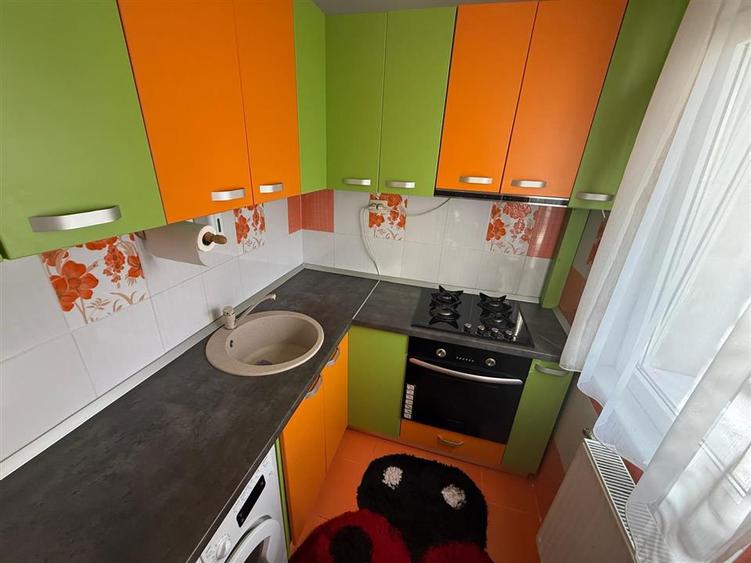 Apartament cu 2 camere nedecomandat în Tătărași
