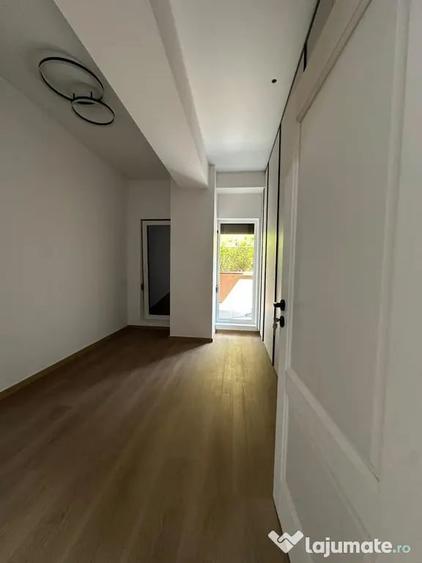 Apartament la parter, cu curte privata, terasa de 30 mp... - Bucuresti (Bucuresti-Ilfov) - 7