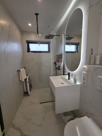Apartament cu 2 camere semidecomandat, mobilat în Săsar