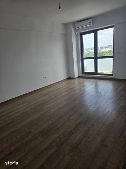 Garsonieră decomandată în Bucium