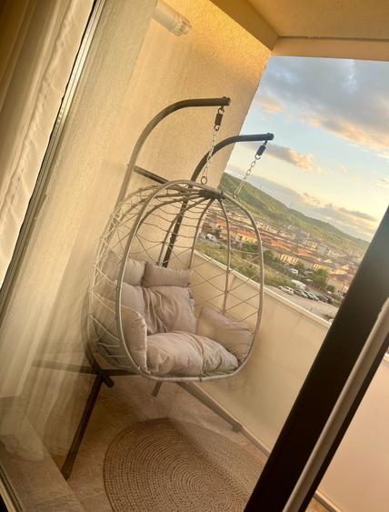 Apartament cu 2 camere semidecomandat în Florești