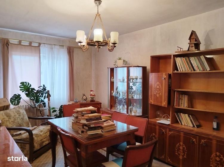 Apartament cu 3 camere decomandat în 9 Mai