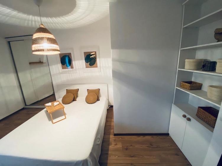 Apartament cu 3 camere în Băneasa