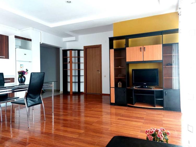 Apartament cu 2 camere semidecomandat în Ștefăneștii de Jos