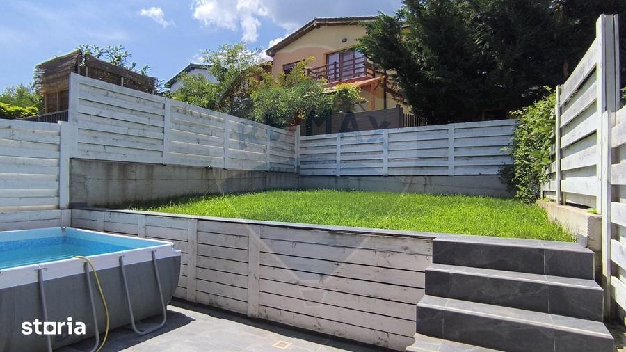 Casă cu 4 camere cu Teren 180 Mp în Borhanci